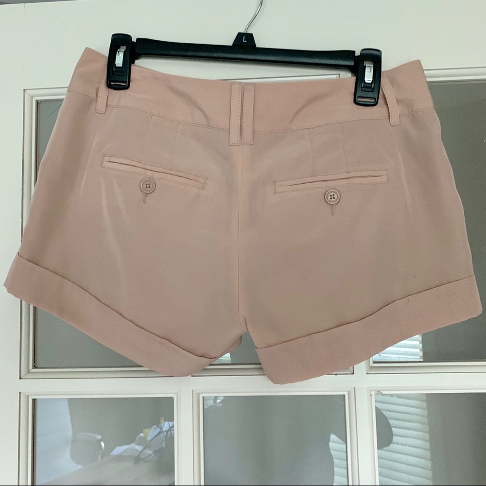 Express Women’s Khaki Shorts